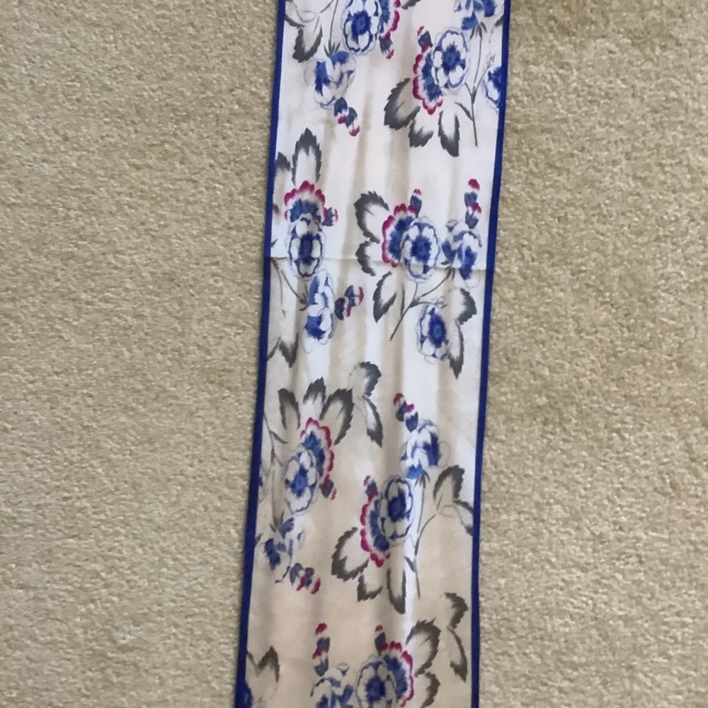 Echo chic ribbon